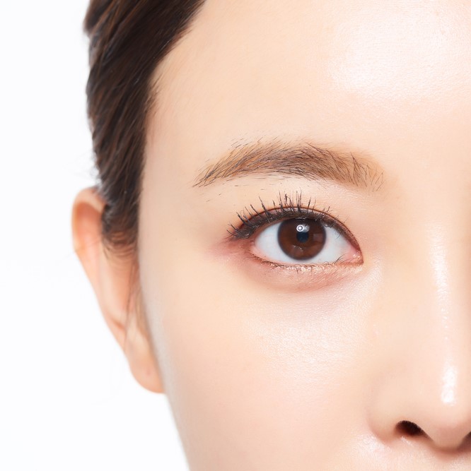 Asian Double eyelid surgery: Incisional... Thumbnail