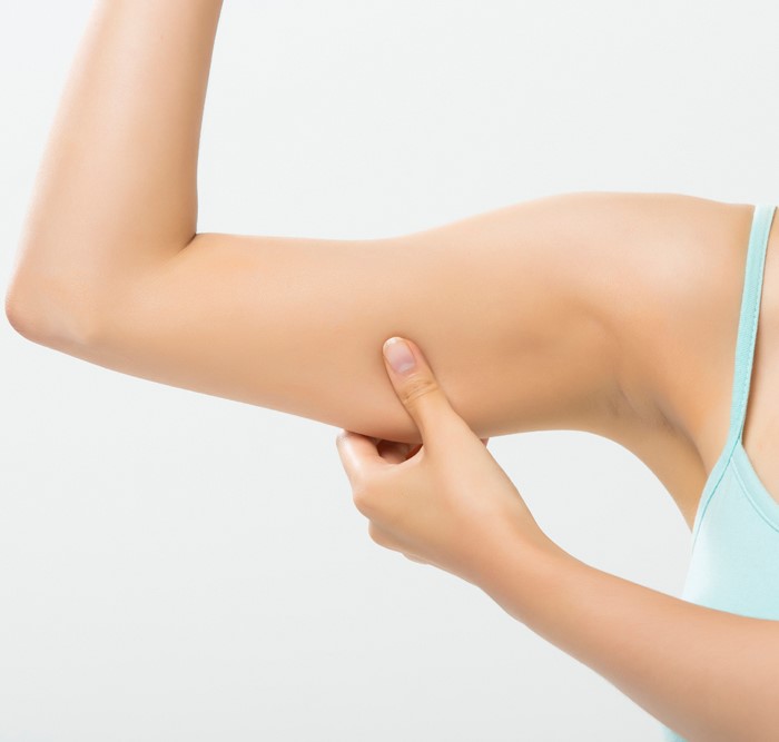 Upper arms liposuction Thumbnail
