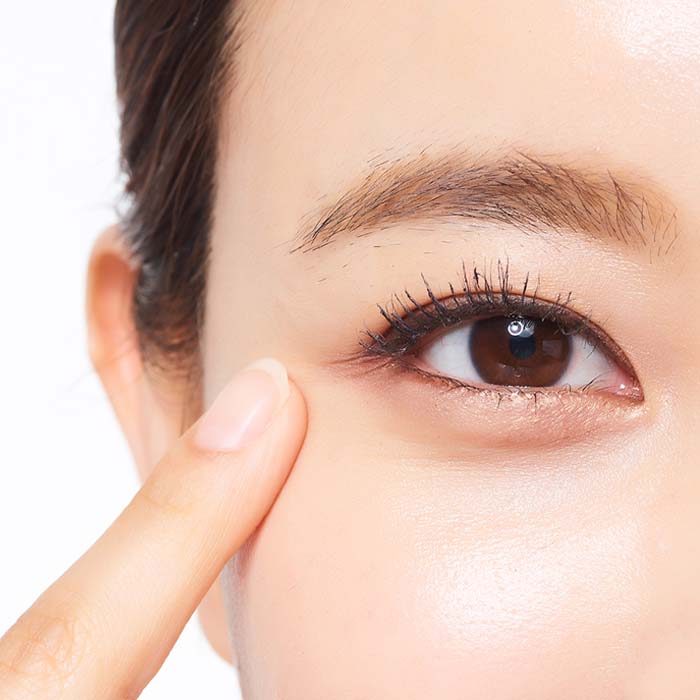 Are Your Double Eyelid Creases Thinning... Thumbnail