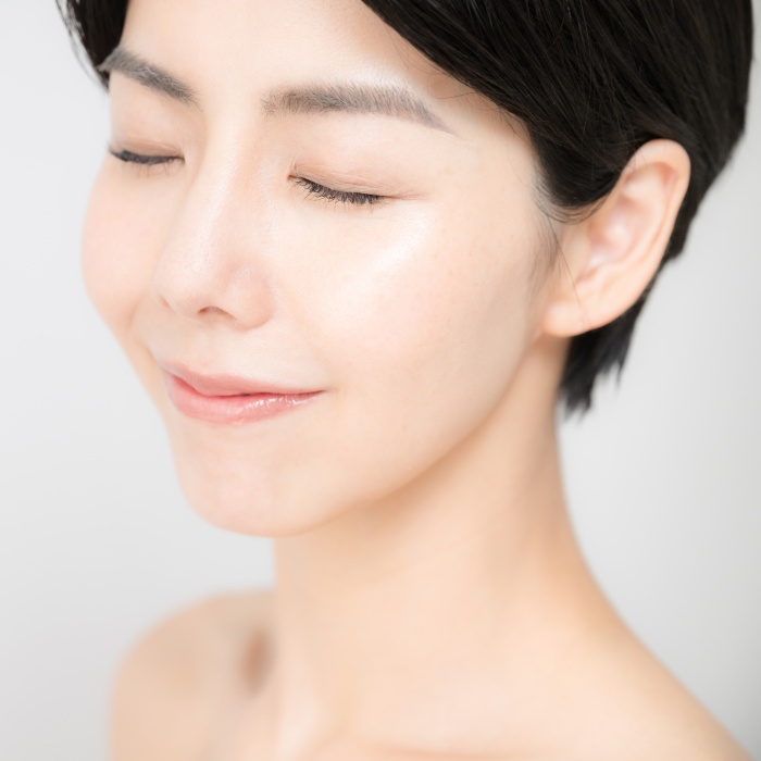 目の下の脂肪、取るだけでいいのでしょうか？再配置が必要な理由 Thumbnail